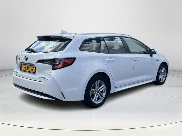 Toyota COROLLA Touring Sports 1.8 Hybrid Active | Carplay | Parkeercamera | Adaptive cruise control | Licht metalen velgen |