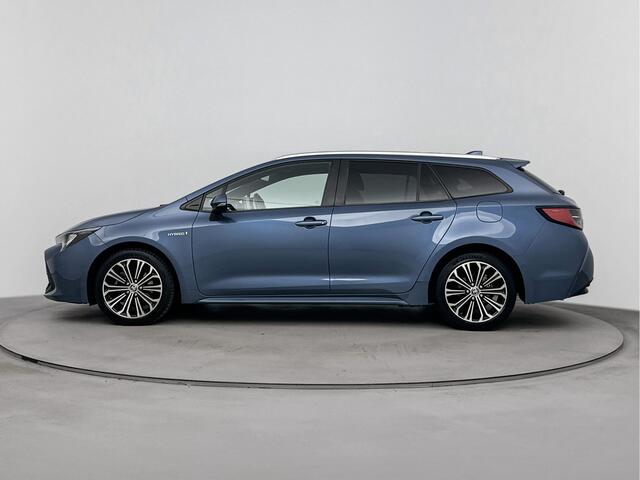 Toyota COROLLA Touring Sports 2.0 Hybrid Business Plus | NL-Auto | Apple Carplay -/ Android Auto | Stoelverwarming |