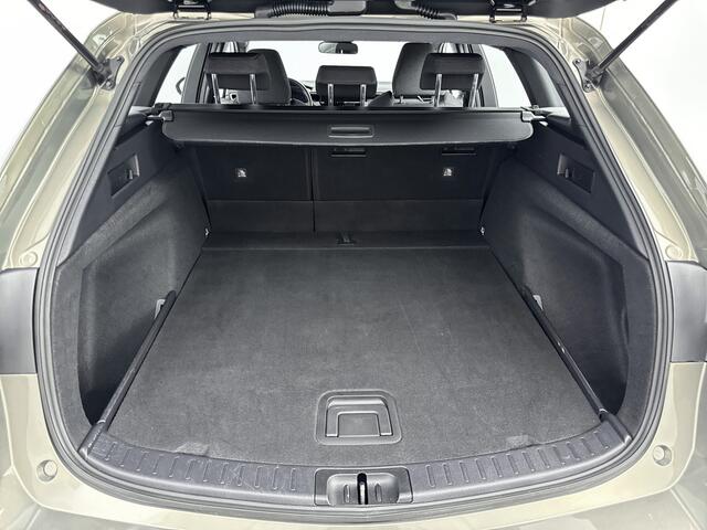 Toyota COROLLA Touring Sports Hybrid 140 Active