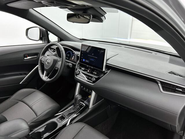 Toyota COROLLA Cross Hybrid 140 Style | Stuur en Stoelverwarming | Lederen bekleding |