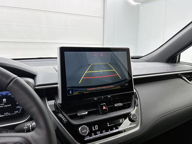 Toyota COROLLA Cross Hybrid 140 Style | Stuur en Stoelverwarming | Lederen bekleding |