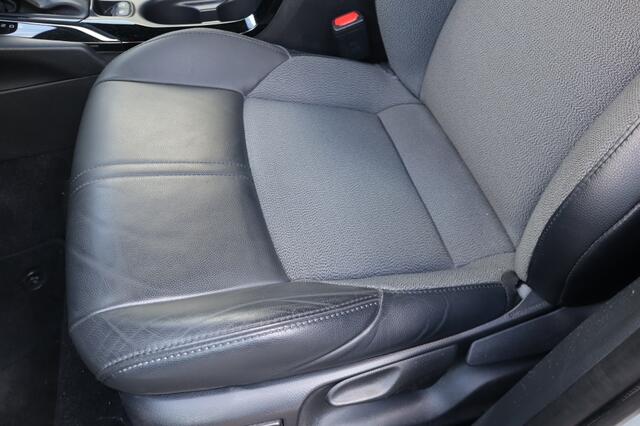 Toyota COROLLA Hybrid 140 Style NL-auto