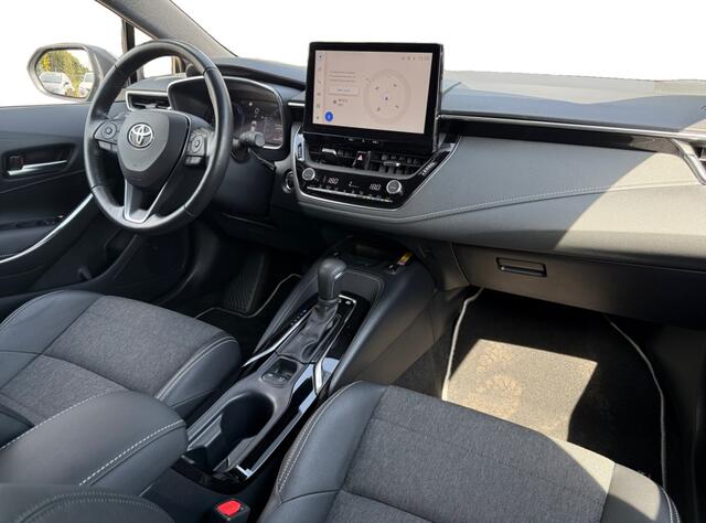 Toyota COROLLA Hybrid 140 Dynamic I Navi I Keyless I Leder I Dodehoekdetectie