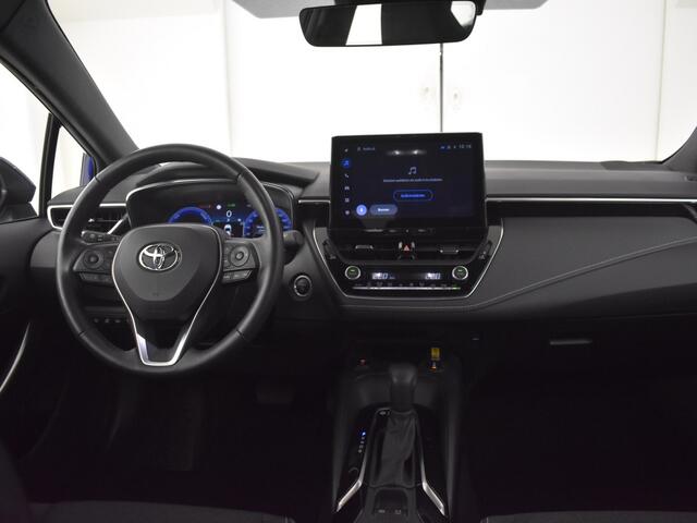 Toyota COROLLA Hybrid 140 Active | Trekhaak | Parkeersensoren V+A | Stuur en st