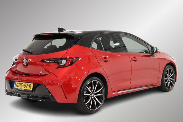 Toyota COROLLA Hybrid 140 GR Sport, Schuifdak,Parkeersensoren, Trekhaak, JBL, BSM!