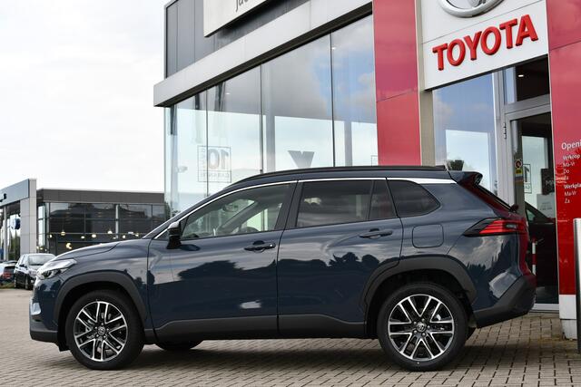 Toyota COROLLA Cross Hybrid 180 Executive Automaat 180pk | Leder | JBL Premium Sound | Cloud Navigatie | 360 graden camera |