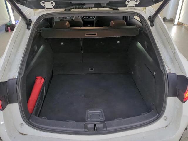 Toyota COROLLA Touring Sports 2.0 Hybrid Trek Stoel Verwarming | Ad Cruise | Camera | Navi | Carplay | PDC | Full Led | Keyless | Elek Klep | NL-Auto | Volledig Onderh.