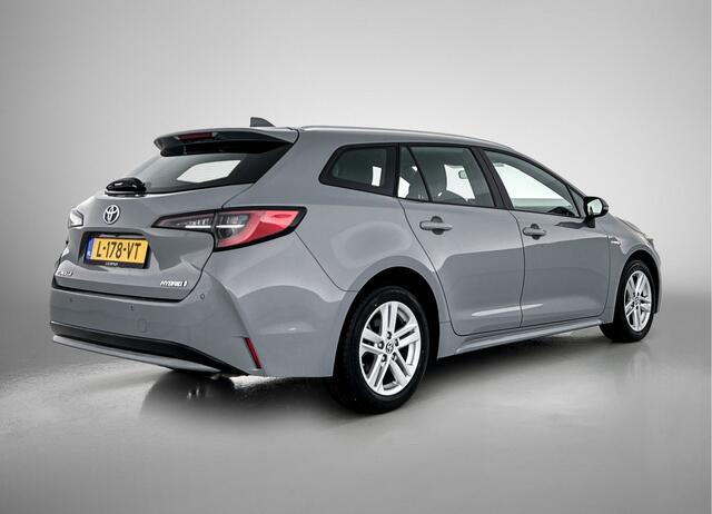 Toyota COROLLA Touring Sports 1.8 Hybrid Active | Apple Carplay / Android Auto | Parkeersensoren achter | adaptieve Cruisecontrole |