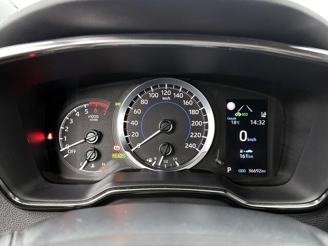 Toyota COROLLA Touring Sports 1.8 Hybrid Active | Apple Carplay / Android Auto | Parkeersensoren achter | adaptieve Cruisecontrole |