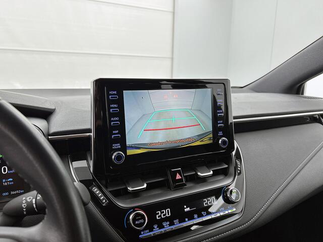 Toyota COROLLA Touring Sports 1.8 Hybrid Active | Apple Carplay / Android Auto | Parkeersensoren achter | adaptieve Cruisecontrole |