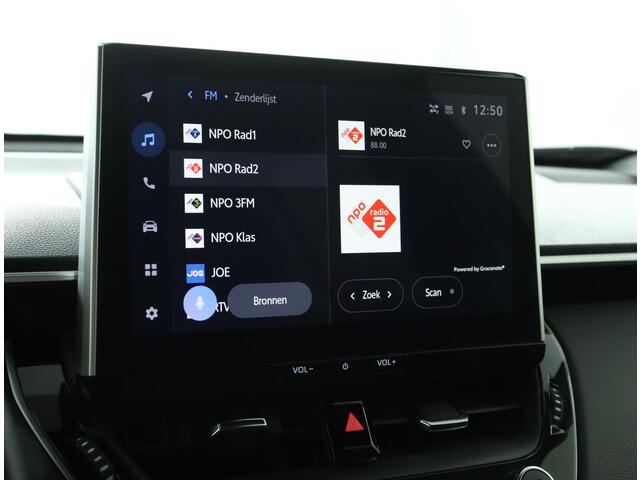 Toyota COROLLA Cross Hybrid 200 Dynamic | Parkeerhulp camera | Apple carplay & Android auto | Trekhaak |
