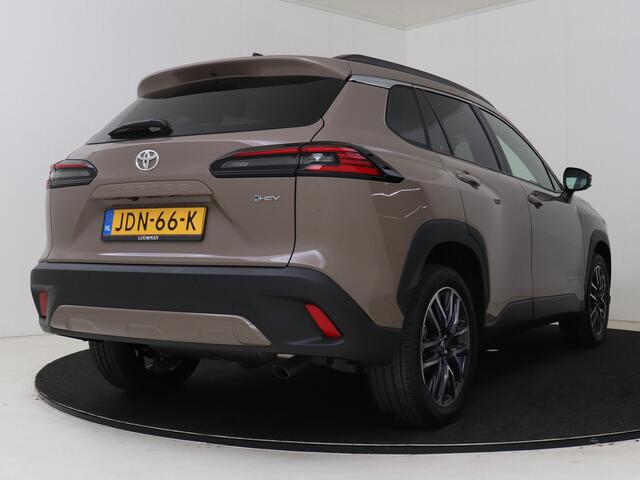 Toyota COROLLA Cross Hybrid 180 Executive | DEMO & DIRECT LEVERBAAR | JBL | Elektrische Stoel |