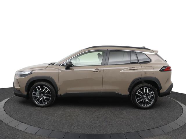 Toyota COROLLA Cross Hybrid 140 Dynamic | Nieuw uit voorraad leverbaar! | 10 Jaar garantie! |