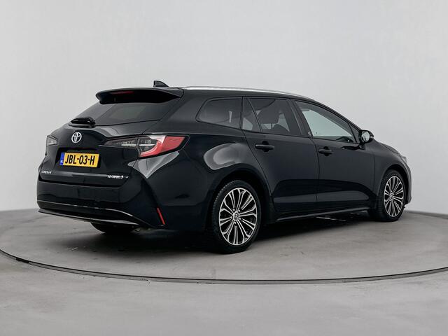 Toyota COROLLA Touring Sports 1.8 Hybrid Dynamic Plus | Uniek interieur | Stuur- en stoelverwarming |