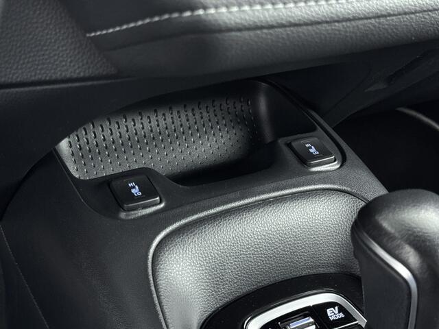 Toyota COROLLA Touring Sports 1.8 Hybrid Active | Apple Carplay & Android Auto | Parkeercamera |