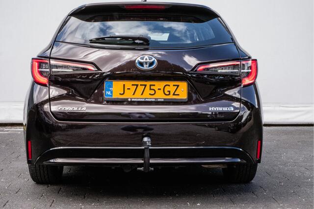 Toyota COROLLA Touring Sports 1.8 Hybrid Business Trekhaak/ Carplay/ Navigatie/ Camera/ Cruise control