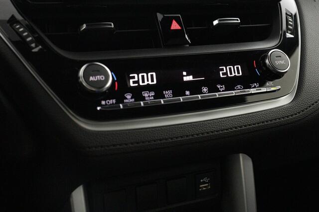 Toyota COROLLA Cross Hybrid 200 Dynamic | Apple Carplay/Android Auto |