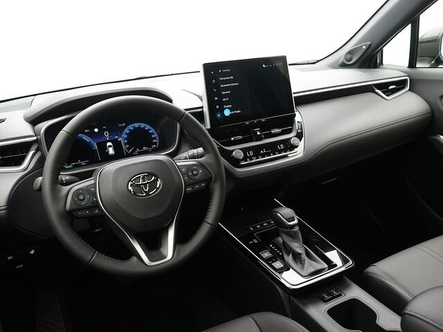 Toyota COROLLA Cross Hybrid 180 Executive *DEMO* | Facelift 2025! | JBL Premium Audio | Zwart lederen bekleding | 360° Camera |