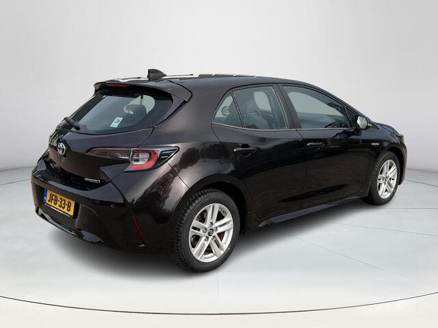 Toyota COROLLA 1.8 Hybrid Active | Parkeersensoren | Navigatiesysteem | CarPlay + Android Auto