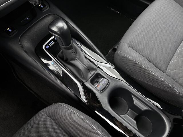 Toyota COROLLA 1.8 Hybrid Dynamic | Afneembare trekhaak | Navigatie | PDC | ACC |