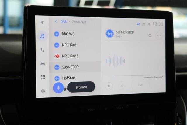 Toyota COROLLA Touring Sports Hybrid 140 Active, Navi , All Season banden