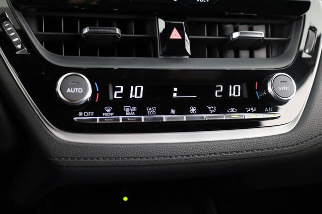 Toyota COROLLA Cross Hybrid 140 Dynamic *NIEUW* | Direct leverbaar! |