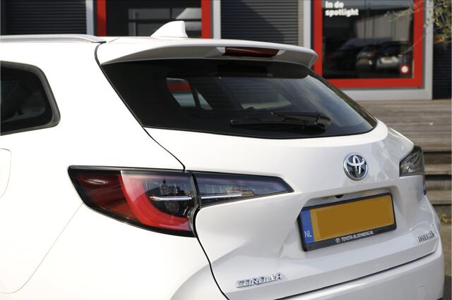 Toyota COROLLA Touring Sports 1.8 Hybrid Active | Apple Carplay | Achteruitrijcamera |
