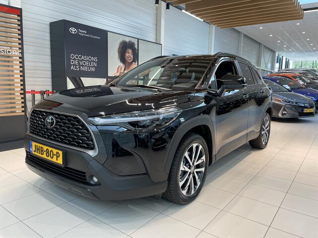 Toyota COROLLA Cross Hybrid 200 Style | Demo | 197 pk | Apple Carplay