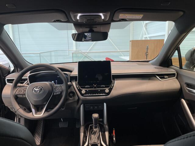 Toyota COROLLA Cross Hybrid 200 Style | Demo | 197 pk | Apple Carplay