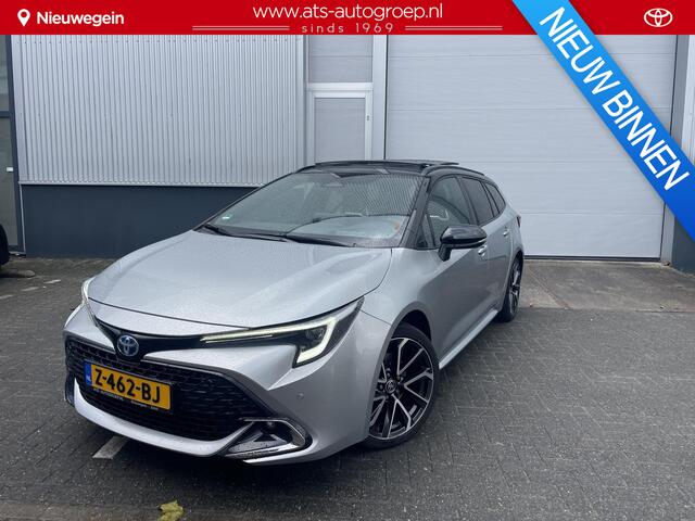 Toyota COROLLA Touring Sports Hybrid 200 Premium | Panoramadak | Trekhaak | All-season banden Allerduurste type