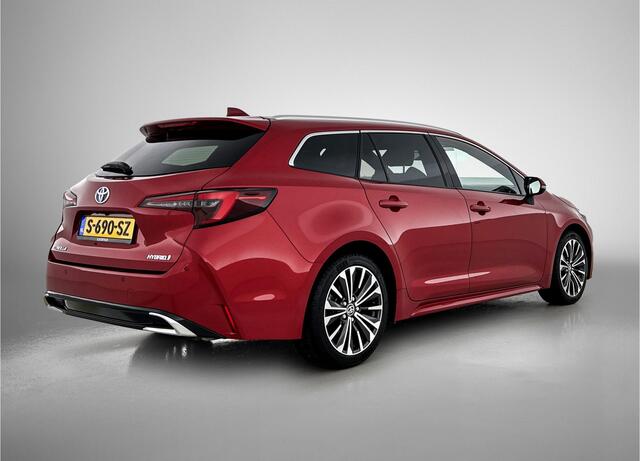 Toyota COROLLA Touring Sports 1.8 Hybrid First Edition | Nieuw Geleverd en Onderhouden | Stoelverwarming | Elektrische Achterklep | Navigatie |
