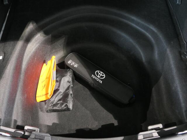 Toyota COROLLA Touring Sports 1.8 Hybrid Active * Parkeerassistent & Camera * - Stoel en stuurverwarming, sensor V+A, adaptive cruise