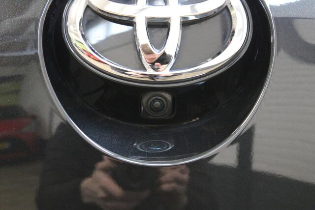 Toyota COROLLA 1.2 Turbo Active | Incl. 12 maanden garantie | Cruise control | Climate control | Apple carplay/Android auto | Lane assist | Parkeercamera | DAB | Bluetooth |