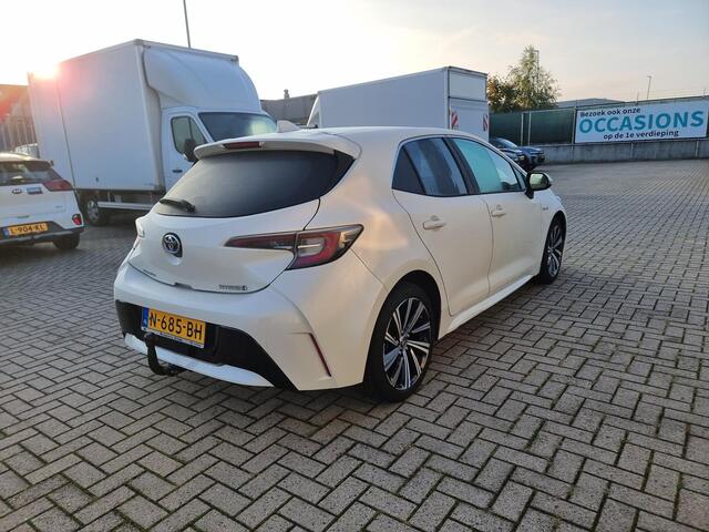 Toyota COROLLA 1.8 Hybrid Dynamic | Apple CarPlay / Android Auto navigatie | Trekhaak | Achteruitrijcamera |