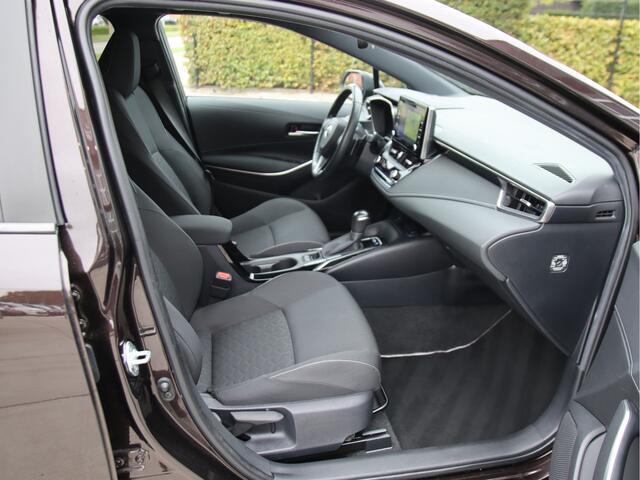 Toyota COROLLA Touring Sports 2.0 Hybrid Style Carplay-Camera, FULL LED, Nieuwstaat! Aanbieding!
