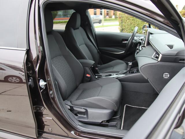 Toyota COROLLA Touring Sports 2.0 Hybrid Style Carplay-Camera, FULL LED, Nieuwstaat! Aanbieding!