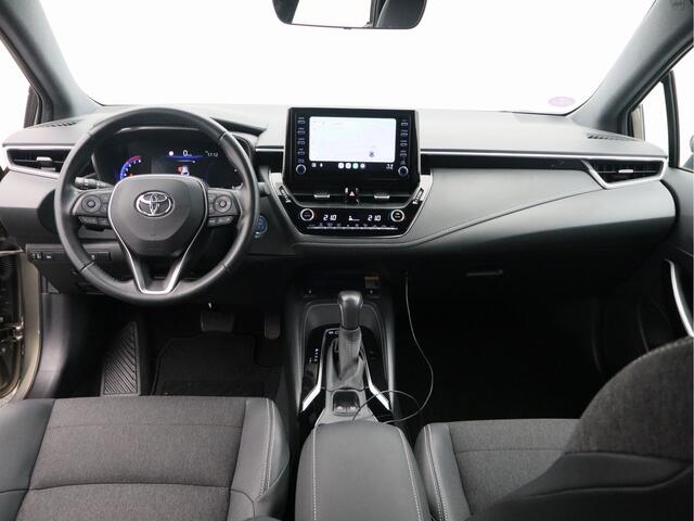 Toyota COROLLA Touring Sports 2.0 Hybrid TeamNL/ lage km/ compleet/ zeer mooi!