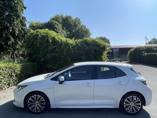 Toyota COROLLA 1.8 Hybrid Style Bearlock