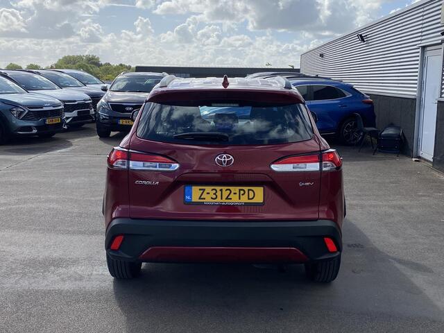 Toyota COROLLA Cross Hybrid 140 Active Navigatie Apple CarPlay/Android Auto, achteruitrij camera, elektr. inklapbare buitenspiegels, ruime auto, keyless, adaptieve cruise control