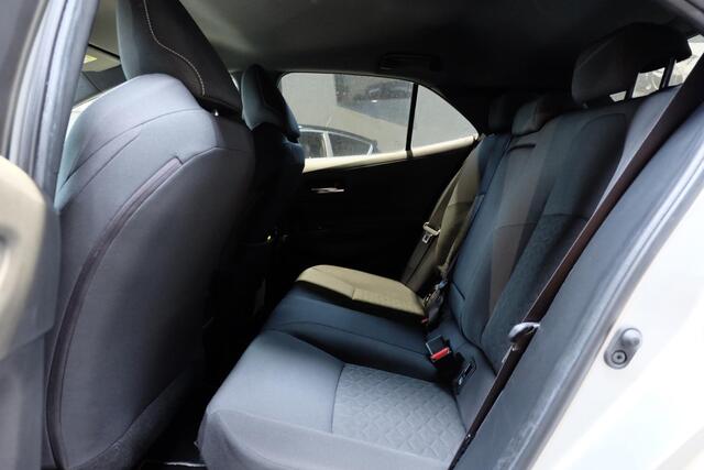 Toyota COROLLA 1.8 Hybrid Business / Garantie t/m '30 / 1ste eig. / Dealeronderhouden