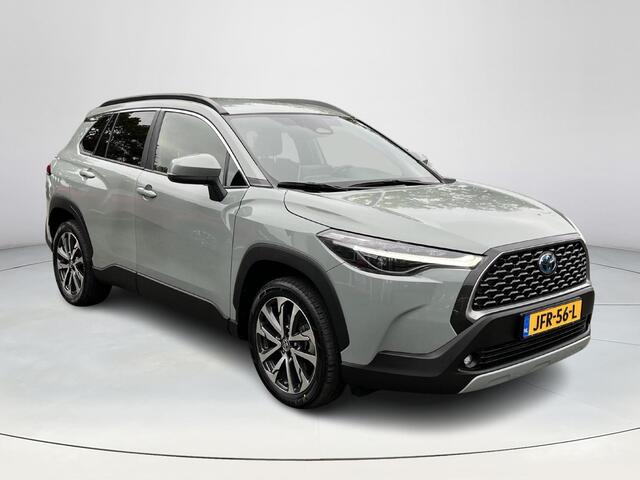 Toyota COROLLA Cross Hybrid 200 Dynamic | Stoel- + stuurverwarming | Navigatie | Keyless entry | LED koplampen |
