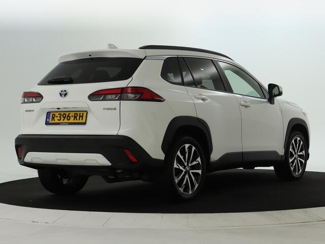 Toyota COROLLA Cross 2.0 Hybrid First Edition | Navigatie | Stoelverwarming |
