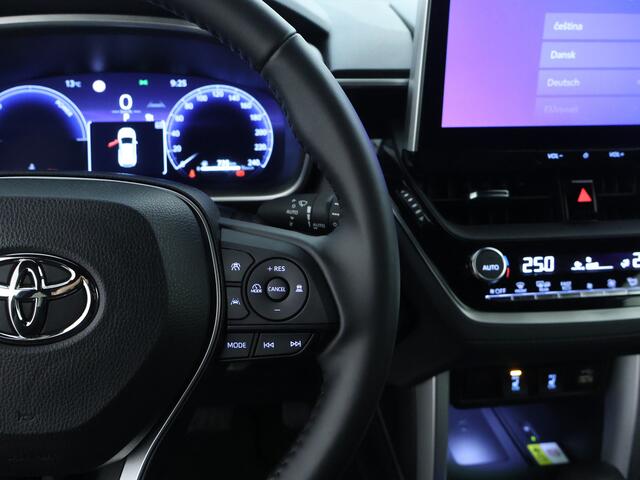 Toyota COROLLA Cross 2.0 Hybrid First Edition | Navigatie | Stoelverwarming |