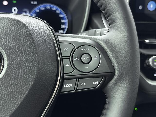 Toyota COROLLA Cross Hybrid 180 Dynamic | Apple Carplay & Android Auto | Parkeercamera | TB 11-10 inruilpremie actie in actieprijs al opgenomen