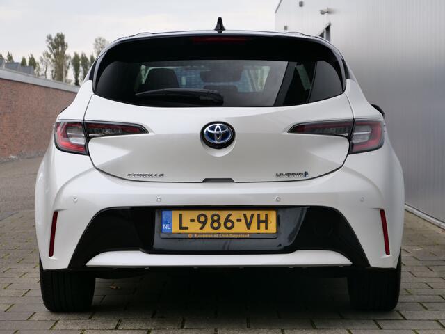 Toyota COROLLA 1.8 Hybrid GR-Sport 122 Pk Automaat Navigatie / DAB / Apple Carplay / Camera