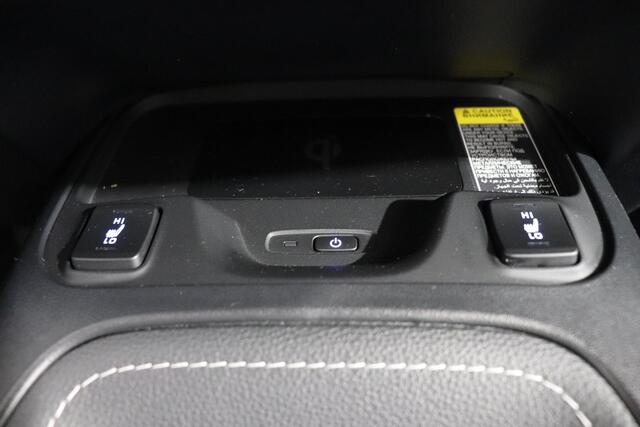 Toyota COROLLA Touring Sports 1.8 Hybrid GR-Sport, Apple Carplay/Android Auto, Stoelverwarming, Sensoren, Dealer onderhouden!