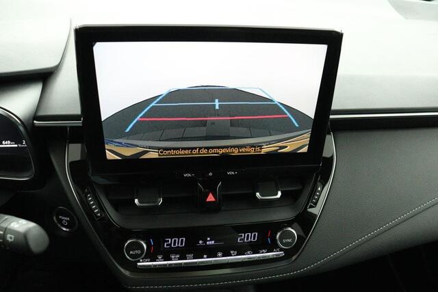 Toyota COROLLA Touring Sports Hybrid 140 Dynamic | Apple Carplay/Android Auto | Parkeersensoren | Stoelverwarming | Elektrische Achterklep | Navigatie |