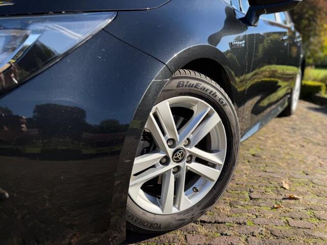 Toyota COROLLA 1.8 Hybrid Active | Camera | Massage | Navi | Garantie |