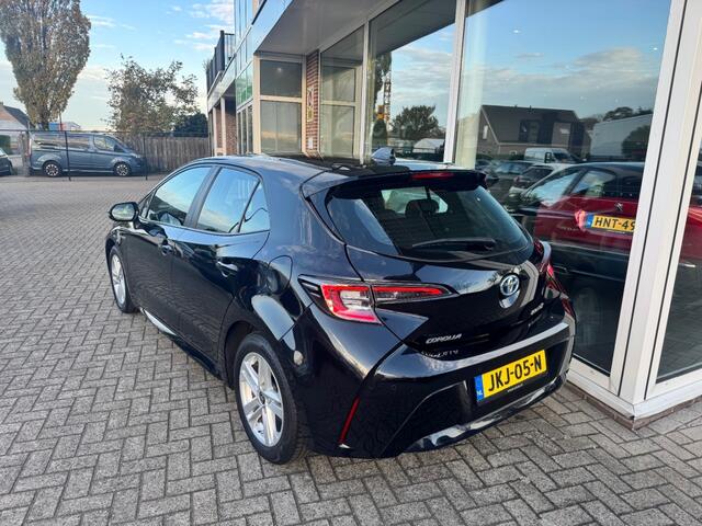 Toyota COROLLA 1.8 HYBRID BUSINESS- NAVI/CAMERA/ ALL IN PRIJS