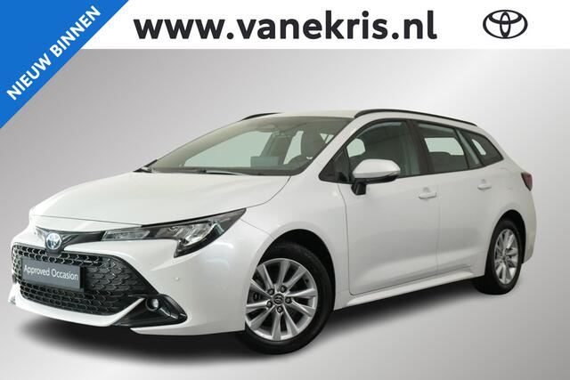 Toyota COROLLA Hybrid 140 Dynamic, Parkeersensoren , Stuur en stoelverwarming, Camera, Sensoren, Apple Carplay / Android Auto, Keyless!